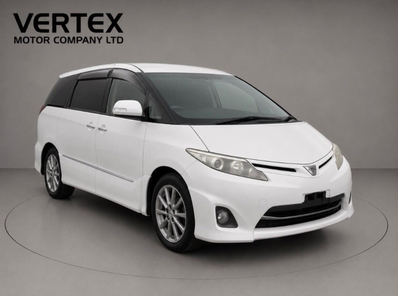 2012 Toyota Estima Aeras 20th Anniversary Edition 2.4 Auto in White — image 1