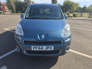 2015 Peugeot Partner Tepee 1.6 Hdi Tepee S 5dr in Blue — image 2