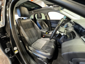 2018 Land Rover Range Rover Velar 2.0 D180 S Auto 4WD Euro 6 (s/s) 5dr in Black — image 3