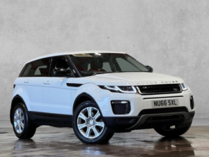 2016 Land Rover Range Rover Evoque 2.0 Td4 Se Tech Auto 4WD Euro 6 (s/s) 5dr in White — image 4