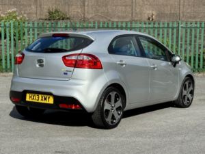2013 Kia Rio 1.1 Crdi Ecodynamics 1 Air in Silver — image 4