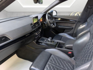 2019 Audi Q5 2.0 Tdi 40 Black Edition S Tronic Quattro Euro 6 (s/s) 5dr in White — image 2