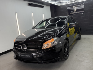 2014 Mercedes-Benz A Class 2.1 A200 Cdi Amg Sport in Black — image 4