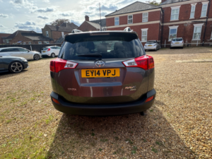 2014 Toyota Rav4 2.2 D-4d Invincible SUV 5dr Diesel Manual 4WD Euro 5 (150 Ps) in Grey — image 4