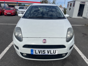 2015 Fiat Punto 1.2 Punto 3-Door 1.2 8v 69hp Easy+ in White — image 5