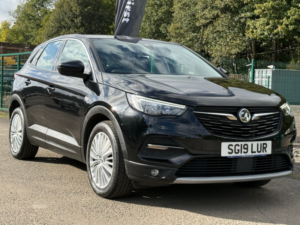 2019 Vauxhall Grandland X 1.5 Turbo D Blueinjection Tech Line Nav SUV 5dr Diesel Manual Euro 6 (s/s) (130 Ps) in Black — image 3