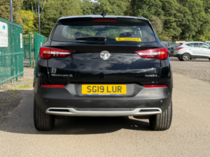 2019 Vauxhall Grandland X 1.5 Turbo D Blueinjection Tech Line Nav SUV 5dr Diesel Manual Euro 6 (s/s) (130 Ps) in Black — image 6