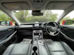 2019 Lexus Is 2.5 300h in Red — image 2