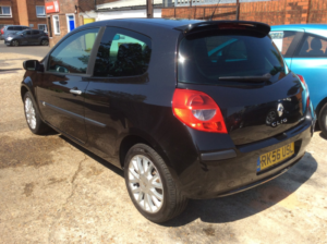 2006 Renault Clio 1.4 16v Dynamique S in Black — image 3