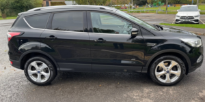 2018 Ford Kuga 2.0 Tdci Titanium SUV 5dr Diesel Manual AWD Euro 6 (s/s) (180 Ps) in Black — image 3