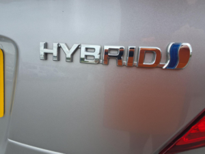 2017 Toyota C-Hr 1.8 Vvt-H Excel CVT Euro 6 (s/s) 5dr in Silver — image 5