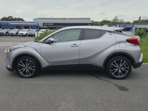 2017 Toyota C-Hr 1.8 Vvt-H Excel CVT Euro 6 (s/s) 5dr in Silver — image 6