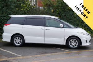 2011 Toyota Estima 2.4 Aeras G-Edition 5dr 7 Seats in White — image 2