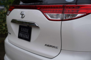 2011 Toyota Estima 2.4 Aeras G-Edition 5dr 7 Seats in White — image 5