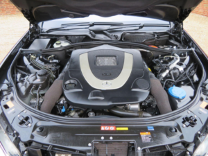 2007 Mercedes-Benz S Class S550 V8 W221 in Black — image 5