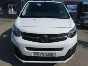 2023 Vauxhall Vivaro 1.5 Turbo D 2700 Pro L1 H1 Euro 6 (s/s) 6dr in White — image 2