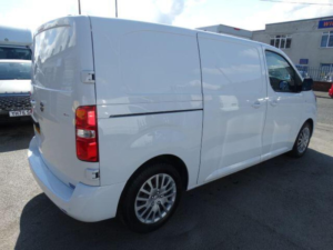 2023 Vauxhall Vivaro 1.5 Turbo D 2700 Pro L1 H1 Euro 6 (s/s) 6dr in White — image 6