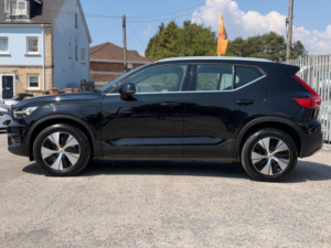 2022 Volvo Xc40 1.5 Xc40 Inscription Expression T4 Recharge Auto 5dr in Black — image 5