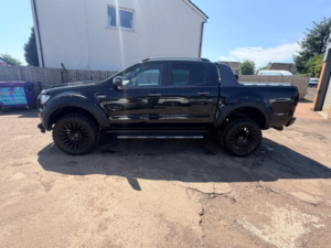 2019 Ford Ranger 3.2 Tdci Wildtrak in Black — image 4