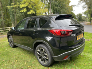 2016 Mazda Cx-5 2.2 Skyactiv-D Sport Nav in Black — image 6