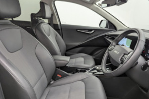 2023 Kia Niro 1.6h Gdi 3 SUV 5dr Petrol Hybrid Dct Euro 6 (s/s) (139 Bhp) in Black — image 3
