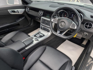 2017 Mercedes-Benz Slc 2.0 Slc200 Amg Line G-Tronic Euro 6 (s/s) 2dr in White — image 2