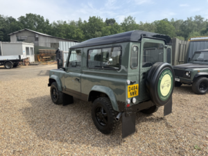 1987 Land Rover Defender 90 *2.5 300tdi Engine Upgrade*great Chassis*nice Refurb*tax&mot Exempt Soon* in Green — image 3