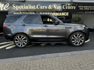 2018 Land Rover Discovery 3.0 Td V6 Hse Luxury in Grey — image 6