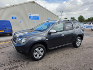 2019 Dacia Duster 1.6 Sce Comfort Euro 6 (s/s) 5dr in Grey — image 3