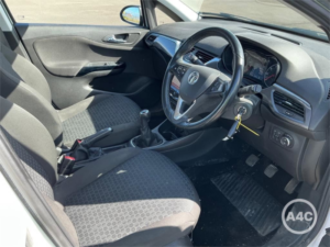 2015 Vauxhall Corsa 1.2i Excite Hatchback 5dr Petrol Manual Euro 6 (a/c) (70 Ps) in White — image 4