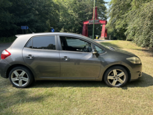 2012 Toyota Auris