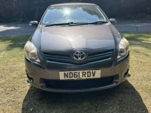 2012 Toyota Auris 1.6 V-Matic Sr in Grey — image 3