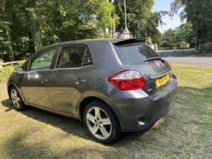 2012 Toyota Auris 1.6 V-Matic Sr in Grey — image 6
