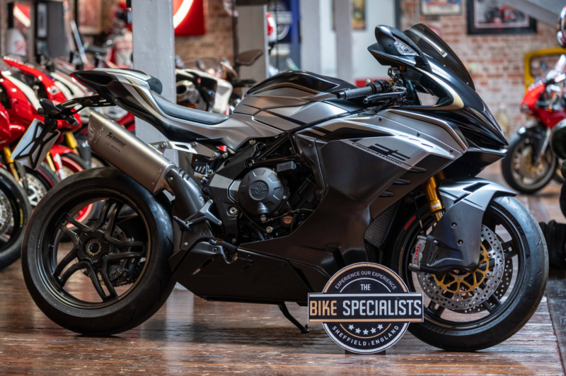2026 Mv Agusta F3 800 *rare Opportunity - Akrapovic* in Silver — image 1
