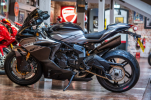 2026 Mv Agusta F3 800 *rare Opportunity - Akrapovic* in Silver — image 3