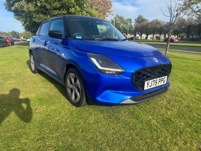 2026 Suzuki Swift 1.2 Mhev Motion Hatchback 5dr Petrol Hybrid Manual Euro 6 (s/s) (82 Ps) in Blue — image 1