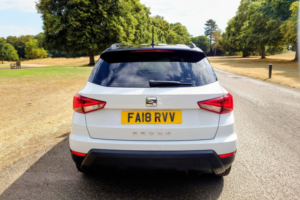 2018 SEAT Arona 1.0 Tsi Se in White — image 4