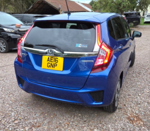 2016 Honda Fit 1.5l Hybrid- Ulez/caz Pass-English Speedometer- Free 24months Gold Warranty & 12months Aa Breakdown Cover in Blue — image 5