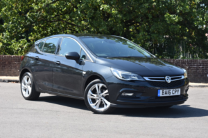 2016 Vauxhall Astra 1.4 I Sri in Black — image 4
