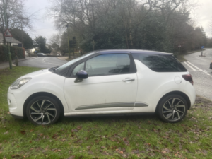 2015 Citroen Ds3 1.6 E-Hdi Dstyle Plus in White — image 5