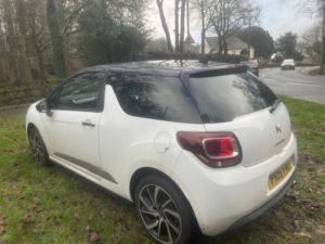 2015 Citroen Ds3 1.6 E-Hdi Dstyle Plus in White — image 6