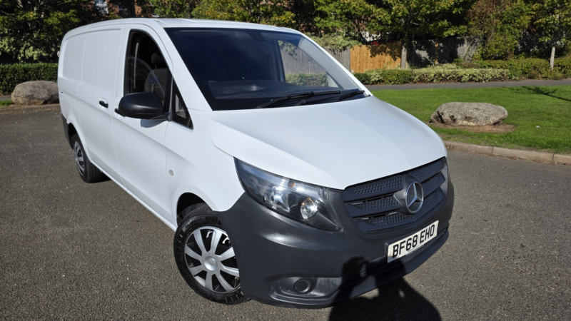 2018 Mercedes-Benz Vito 1.6 109 Cdi in White — image 1