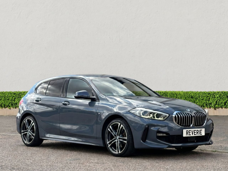2021 BMW 1 Series 1.5 118i M Sport (lcp) Hatchback 5dr Petrol Dct Euro 6 (s/s) (136 Ps) in Grey — image 1