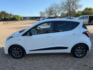 2018 Hyundai I10 1.0 Go Se Hatchback 5dr Petrol Manual Euro 6 (67 Ps) in White — image 6