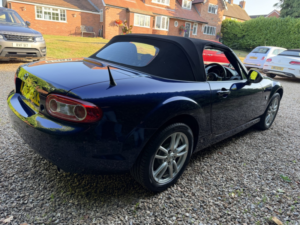 2009 Mazda Mx-5 1.8 I Se in Blue — image 4