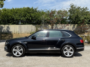 2016 Bentley Bentayga SUV (2015 - 2020) in Black — image 5