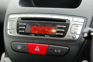 2013 Peugeot 107 1.0 12v Allure in Black — image 6
