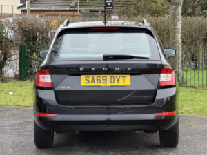 2020 Skoda Fabia 1.0 Tsi Se in Black — image 5
