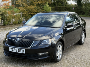 2019 Skoda Octavia 1.6 Tdi Scr Se Technology in Black — image 4