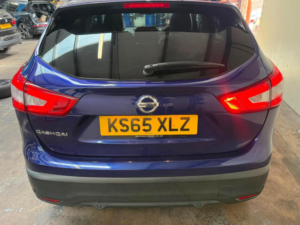 2016 Nissan Qashqai 1.6 Dci Tekna Xtron 2WD Euro 6 (s/s) 5dr in Blue — image 6